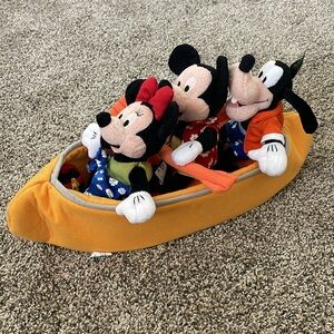 Disney Cruise Line Yellow Boat Set Plush Minnie Mickey & Goofy RARE!!